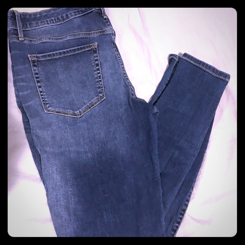 Ava & Viv Distressed Skinny Jeans